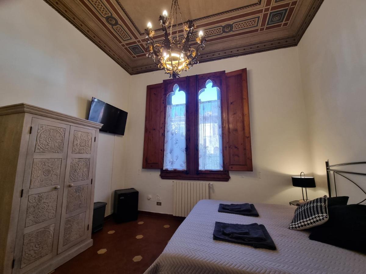 B&B Firenze 400 Екстер'єр фото